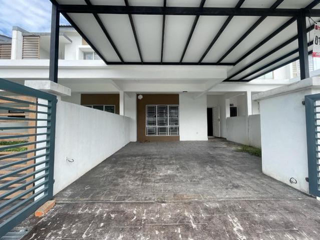 Terraced House for sale in Tanjong Sepat, Selangor