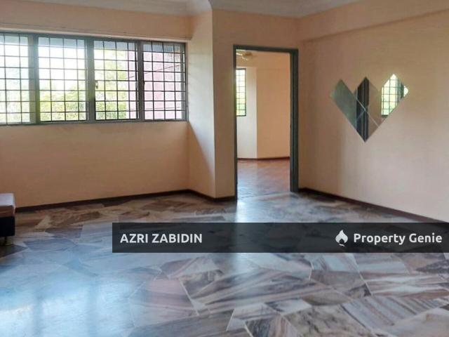 Apartment for sale in Bandar Tasik Selatan