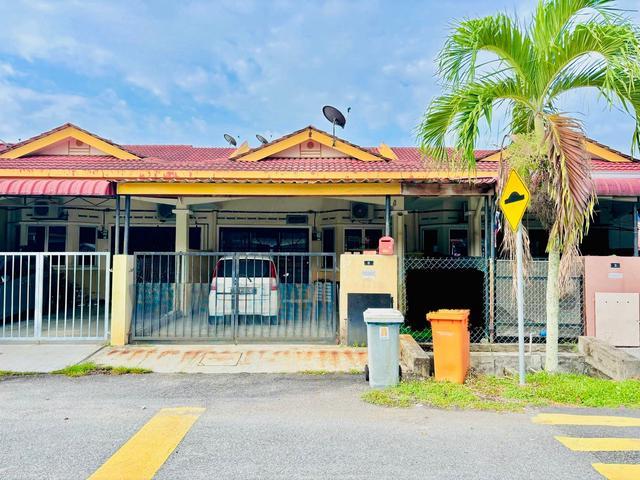 Terraced House for sale in Banting, Kuala Langat