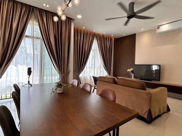 Townhouse for rent in Selangor