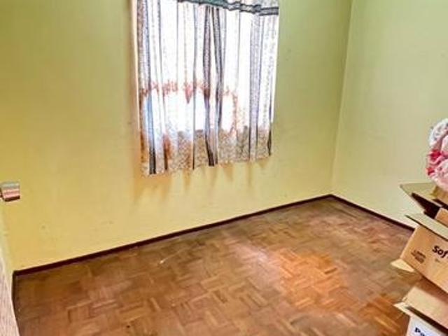 Flat for sale in Selayang, Selangor