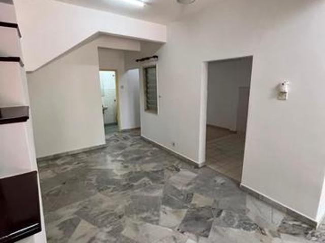 Terraced House for rent in Petaling, Subang Jaya