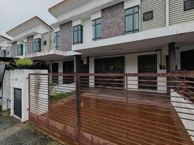 Terraced House for rent in Tanjong Sepat, Selangor