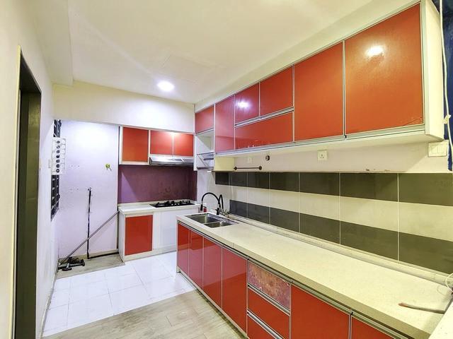 Apartment for sale in Shah Alam, Petaling