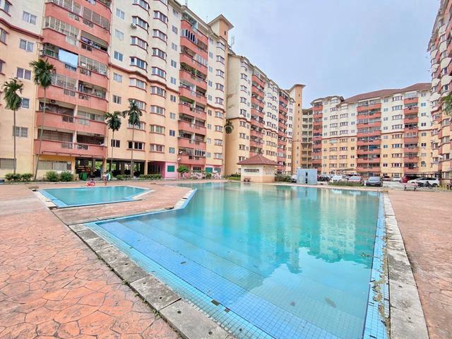 Apartment for sale in Port Klang, Selangor