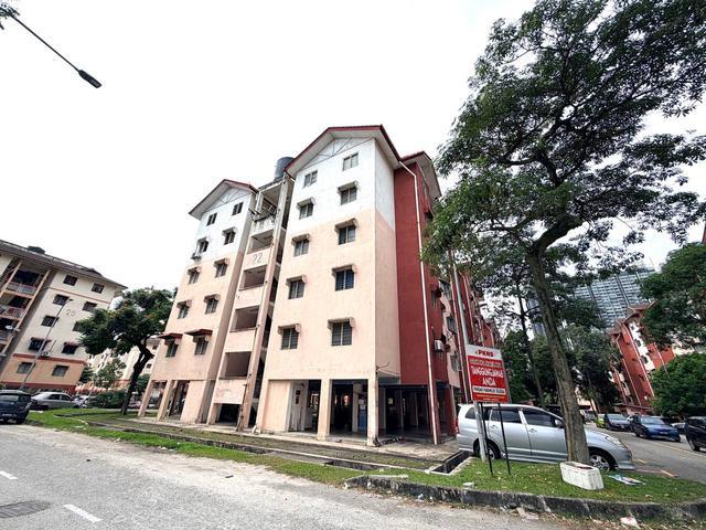 Apartment for rent in Petaling, Alam Impian