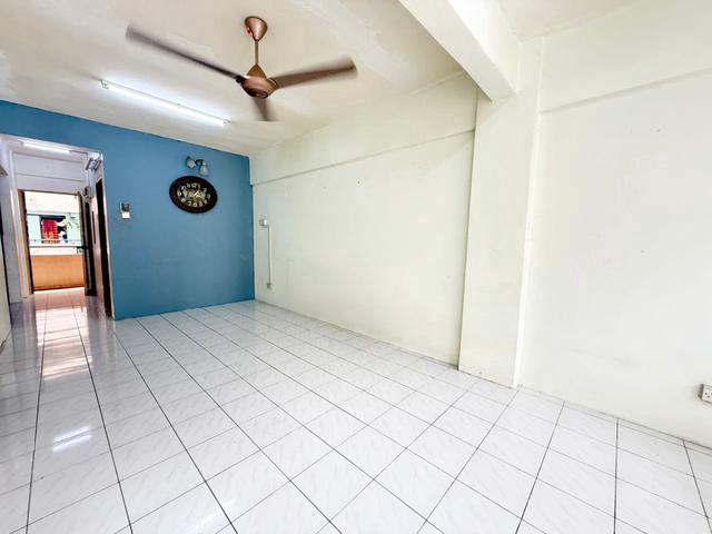 Flat for sale in Selayang, Selangor