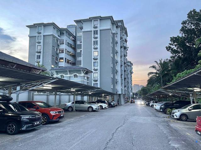 Condominium for sale in Petaling, Alam Impian