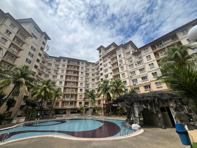 Condominium for sale in Langat, Selangor
