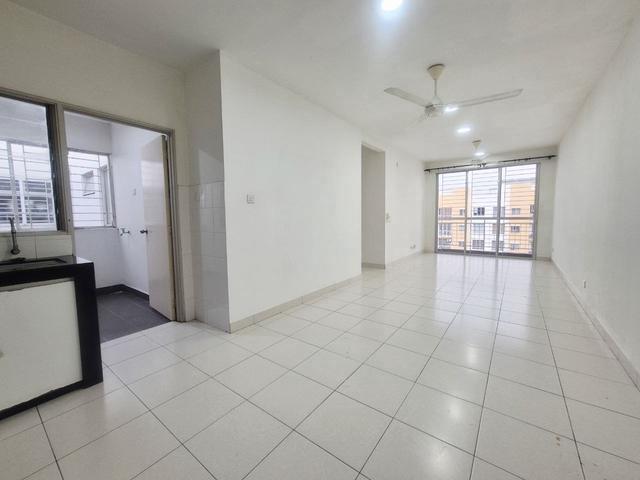 Apartment for sale in Kajang, Langat