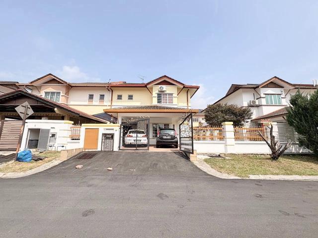 Residential House for sale in Kajang, Langat