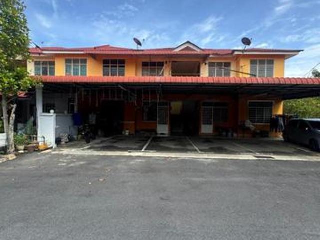 Townhouse for sale in Wellesley, Penang