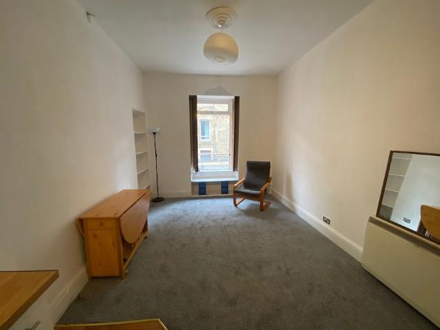 Apartment for rent in Hillside, Leith