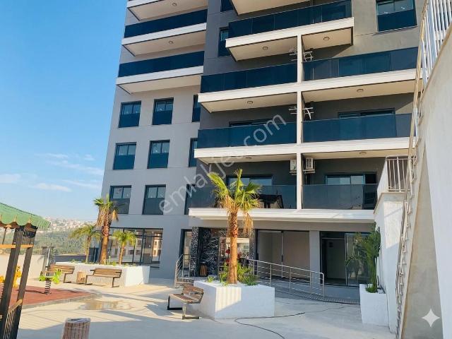 Karabağlar, İzmir içerisinde satılık mülk