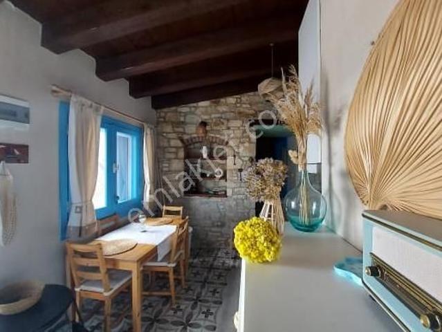 Ayvalik içerisinde satılık Villa