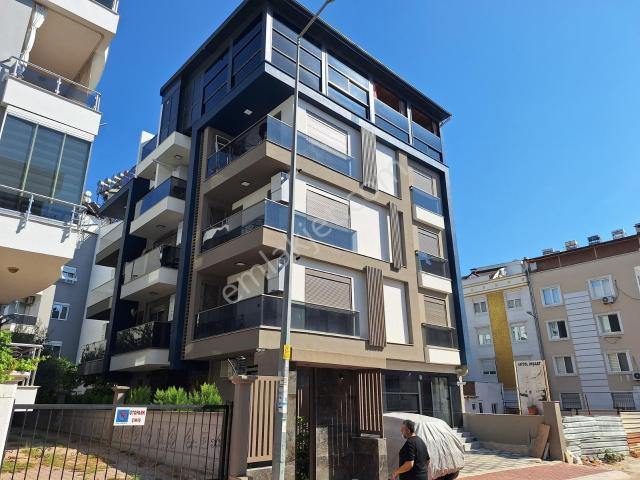 Antalya, Muratpaşa içerisinde kiralık mülk