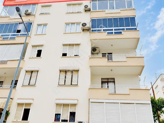 Antalya, Muratpaşa içerisinde satılık mülk
