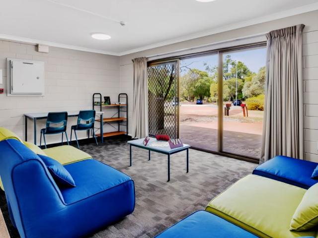 Room for rent in Murdoch, Western Australia