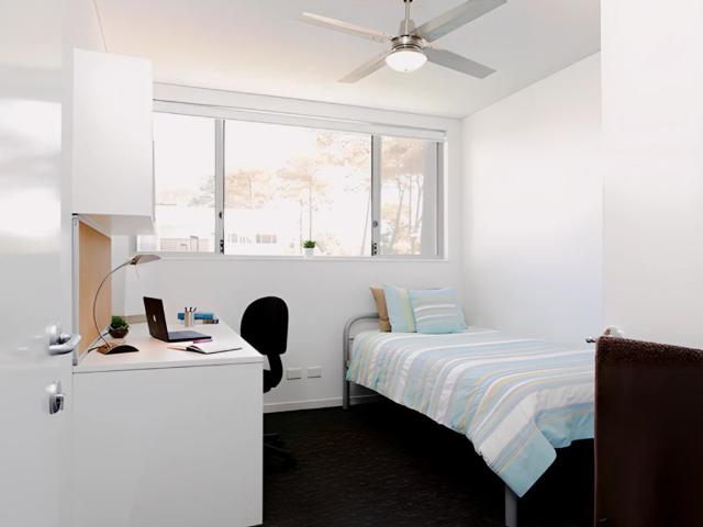 Room for rent in Murdoch, Western Australia