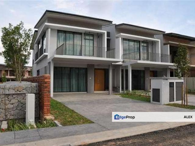 House for sale in Bandar Ainsdale, Seremban