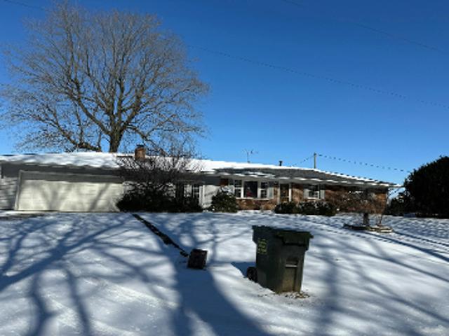 House for sale in Pumpkin Run, Poseyville