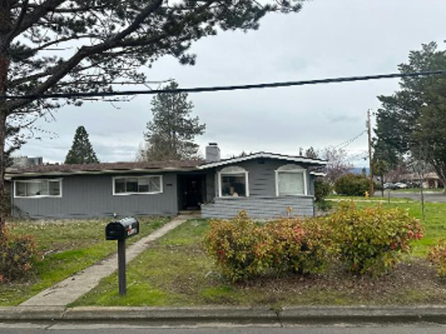 House for sale in Medford, Jackson County