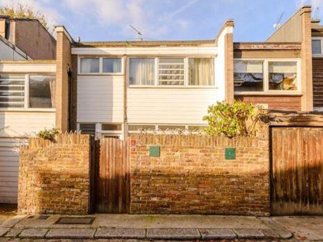 House for sale in Lyons, Greater London