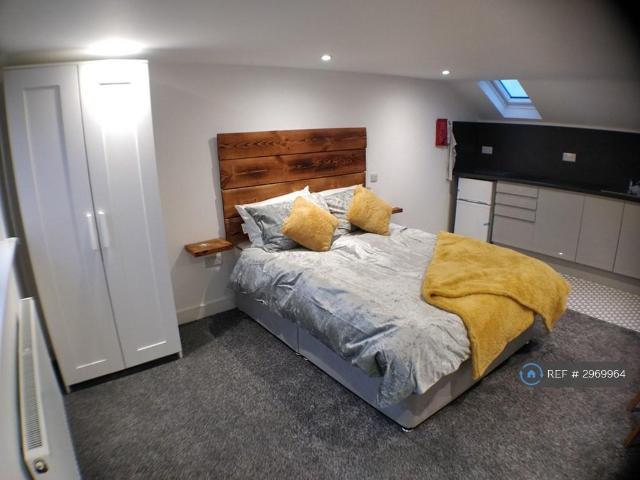 House for rent in New Bilton, Warwickshire