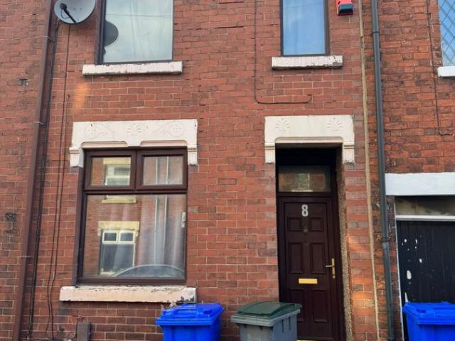 House for rent in Tunstall, Stoke-on-Trent