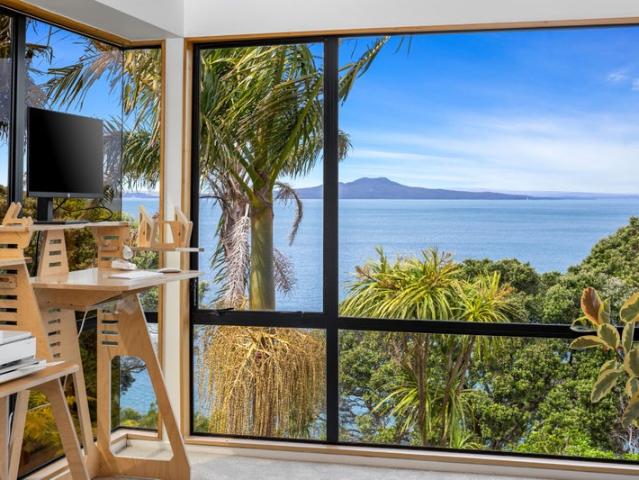 House for rent in Whangaparaoa, Oroua County