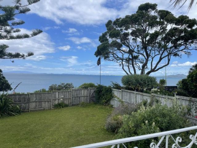 House for rent in Wairau Valley
