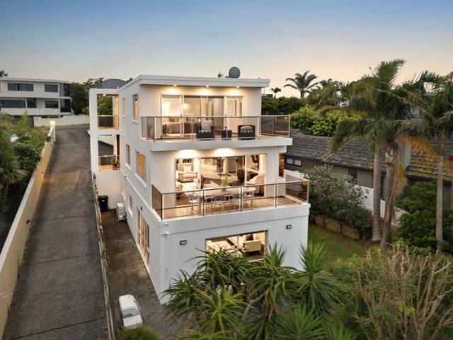 Apartment for rent in Whangaparaoa, Oroua County