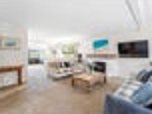 House for rent in Whangaparaoa, Oroua County