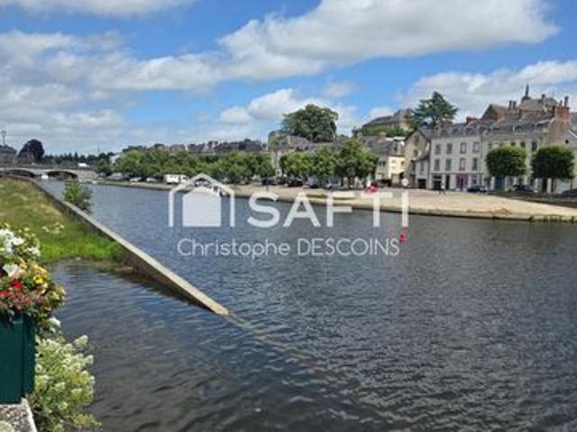 Local Commercial vente à Mayenne