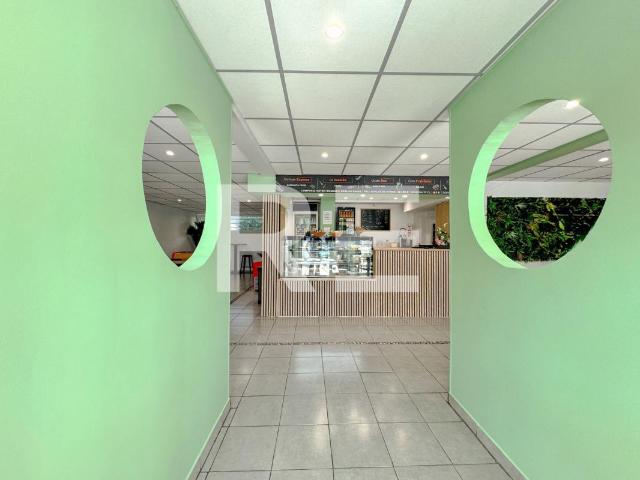 Local Commercial vente à Nîmes