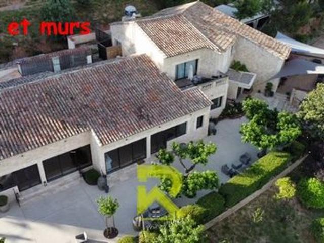Local Commercial vente à Lodève, Clermont-l'hérault