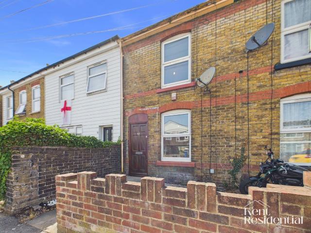 House for rent in Oad Street, Kent