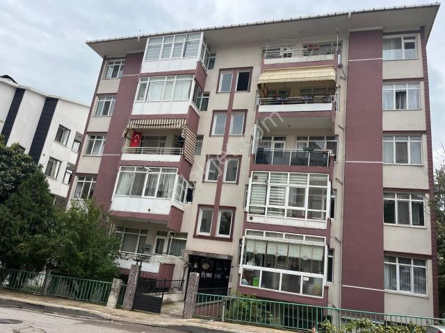 İzmit, Kocaeli içerisinde satılık mülk