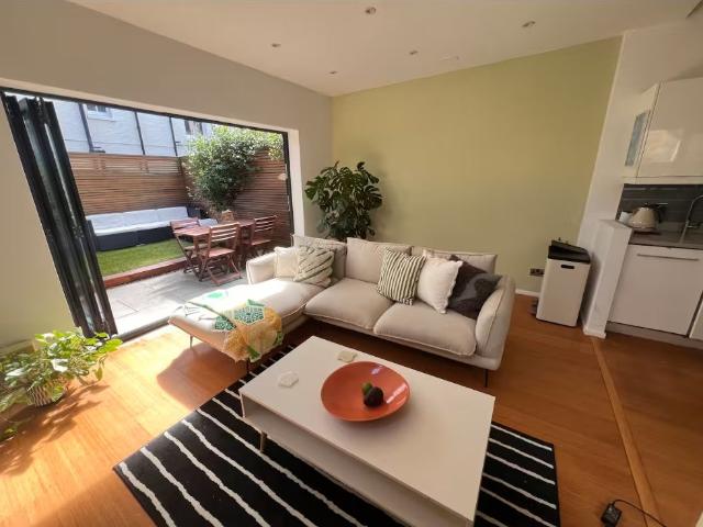 House for rent in West Kensington, Greater London