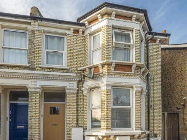 House for rent in Bellenden, Greater London