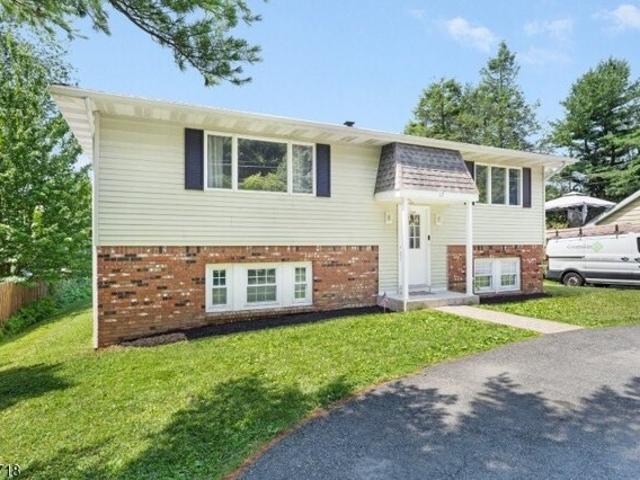 House for sale in Glenwood, New Jersey