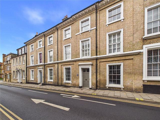 Apartment for rent in Key Street, Suffolk