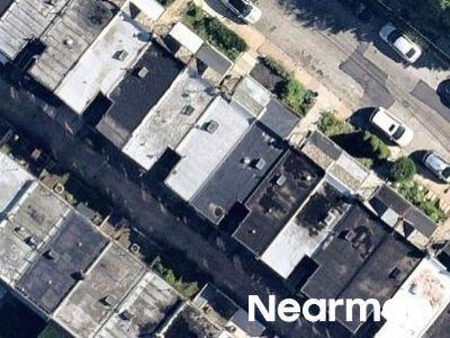 Townhouse for sale in East Mount Airy, Philadelphia