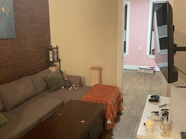 Room for rent in Arverne, New York