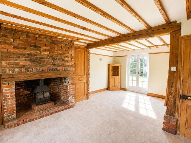 House for rent in Hollingbourne, Midway