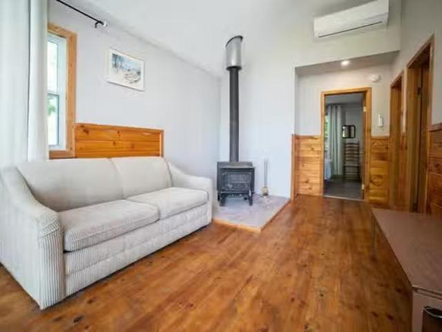 Apartment for rent in Muskoka, Ontario