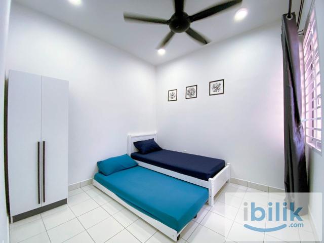 Room for rent in Tanjong Sepat, Selangor