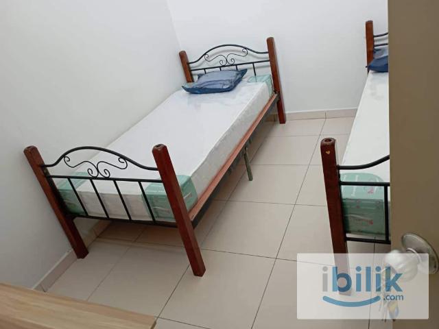 Room for rent in Malaka