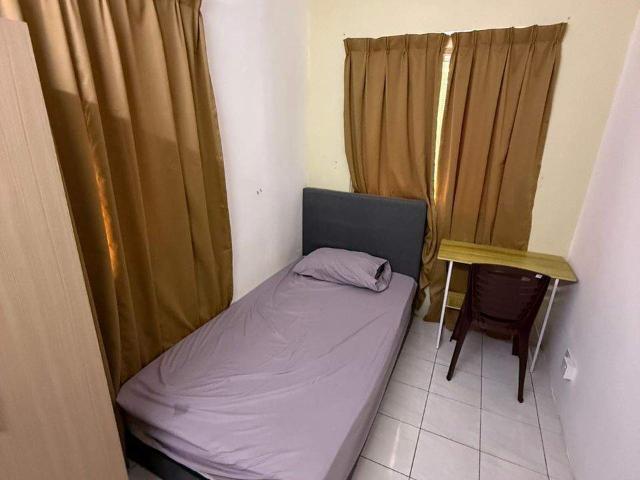 Room for rent in Country Heights Damansara, Kuala Lumpur