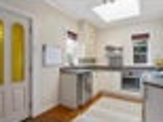 House for rent in Otakou